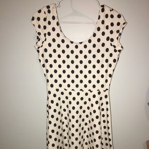 polka dot dress! brand new with tags! never worn!